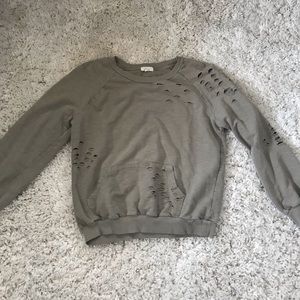 Green long sleeve sweatshirt